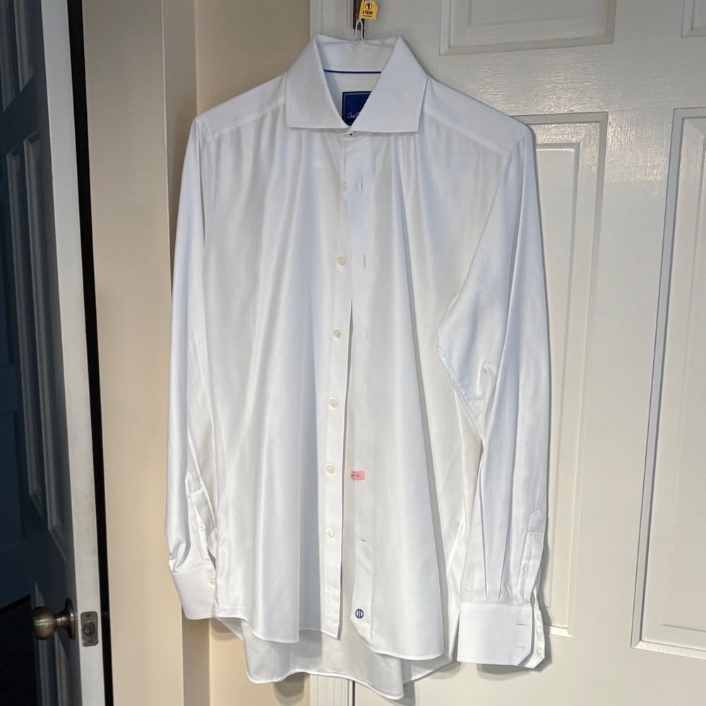 David Donahue classic White Men's Shirt-trim fit. 15 1/2 x 34/35